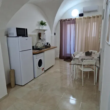 Daniel's House Κατάνια